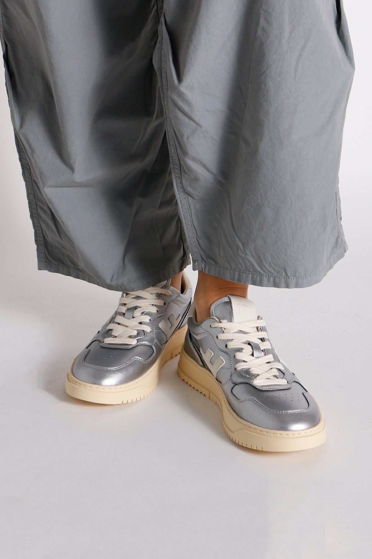 Flamingos sneakers Ventura Clean Silver