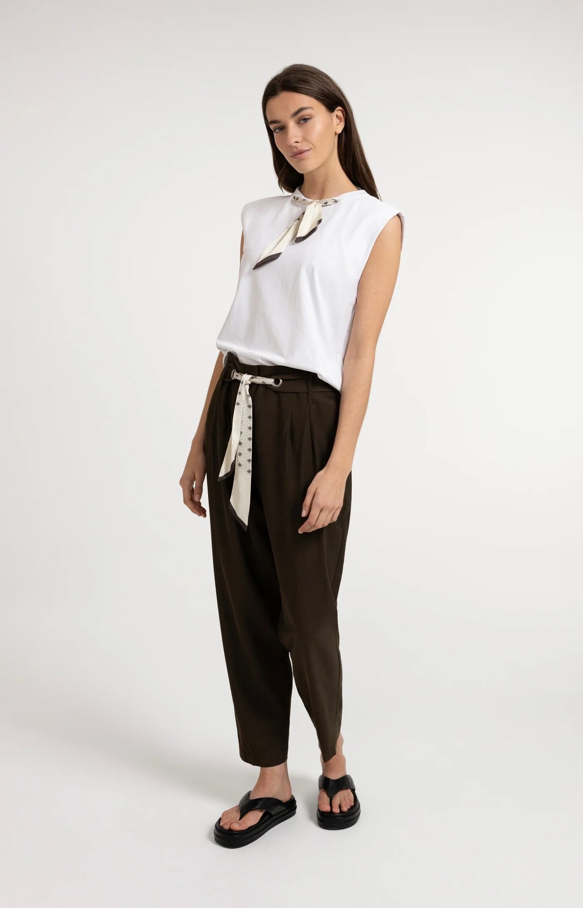 YAYA top 01-709396-607 908141