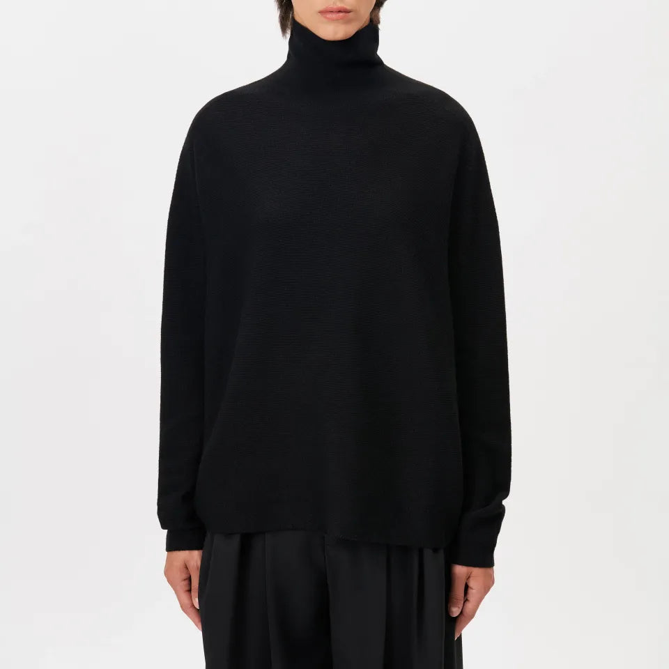 Drykorn Trui Liora in Black met oversized pasvorm