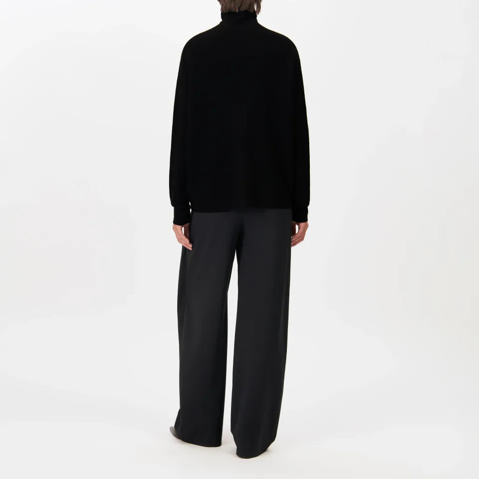 Drykorn Trui Liora in Black met oversized pasvorm