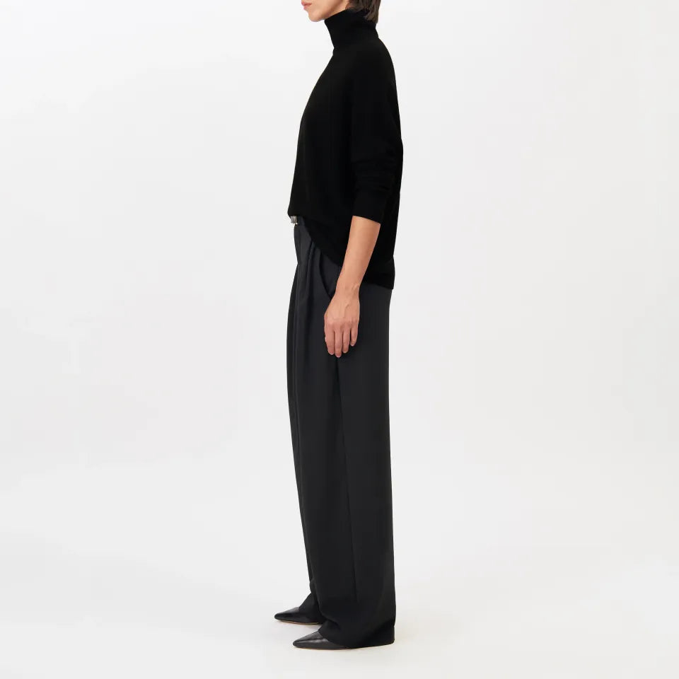 Drykorn Trui Liora in Black met oversized pasvorm