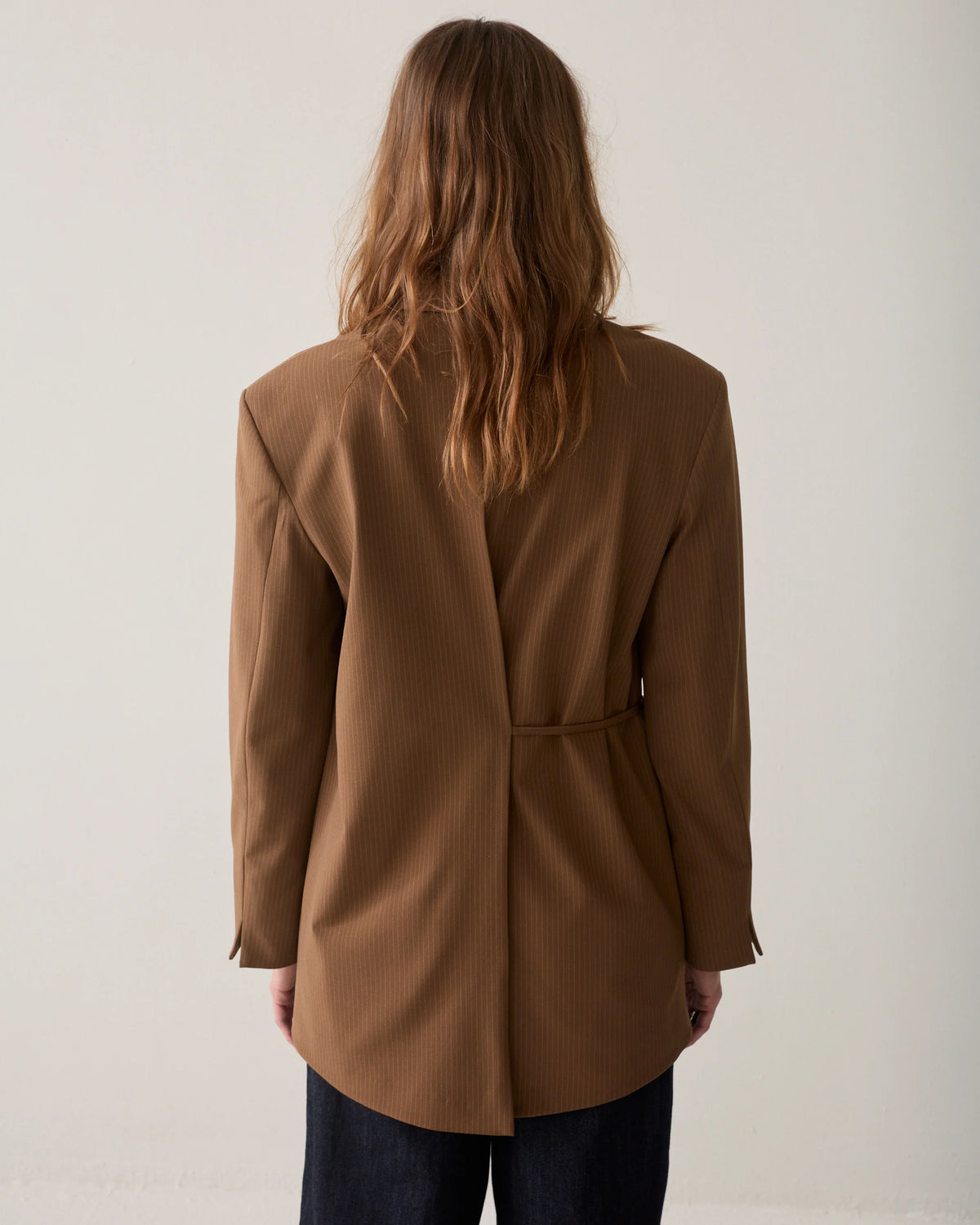Summum Blazer Wear Your Way Pinstripe in Bruin achterkant