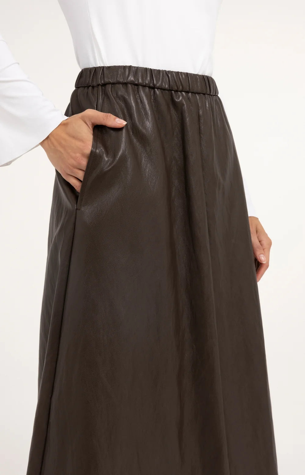 YAYA Rok Faux Leather Midi in Delicioso Brown