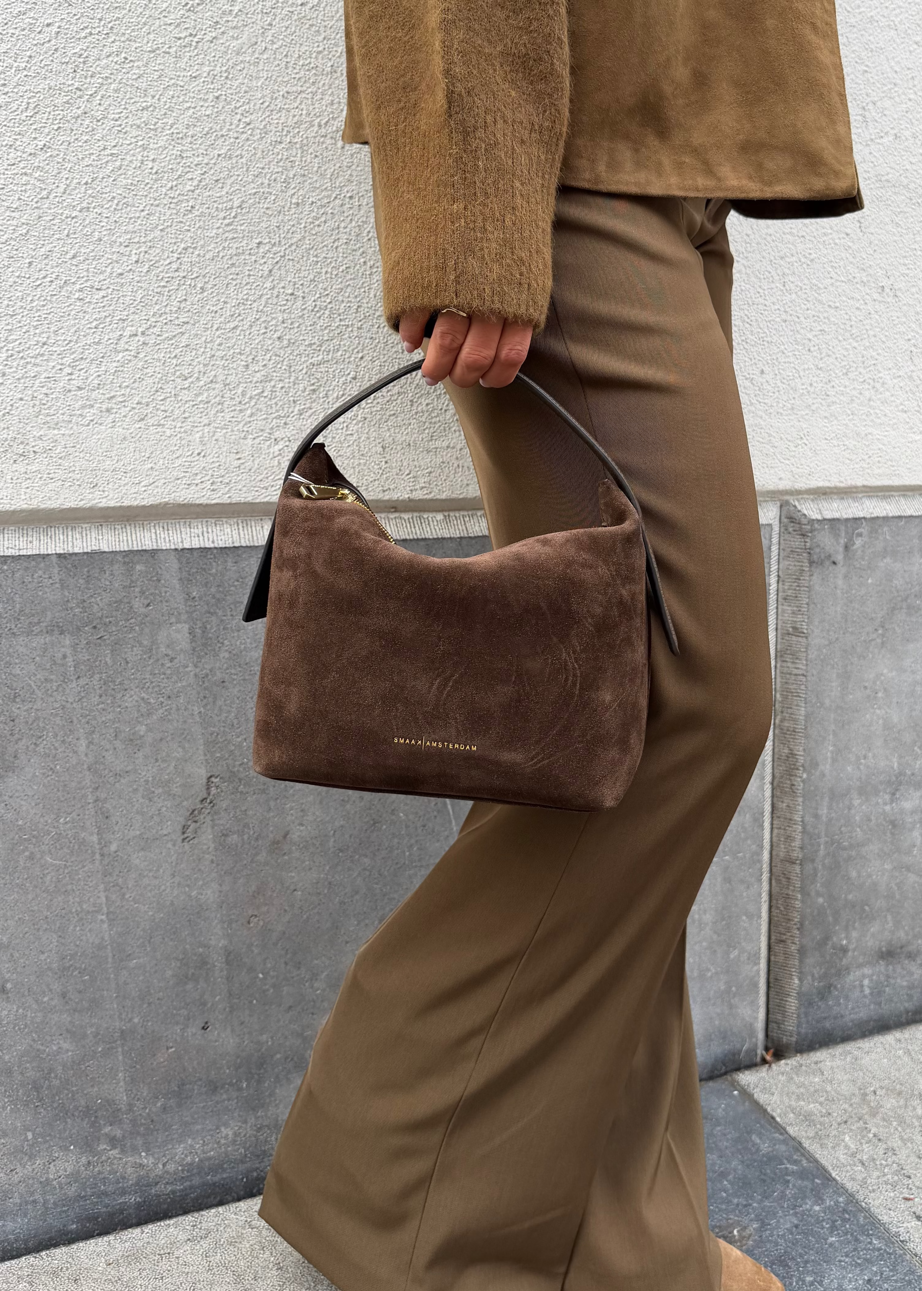 Smaak Amsterdam Tara Suede tas in Moss
